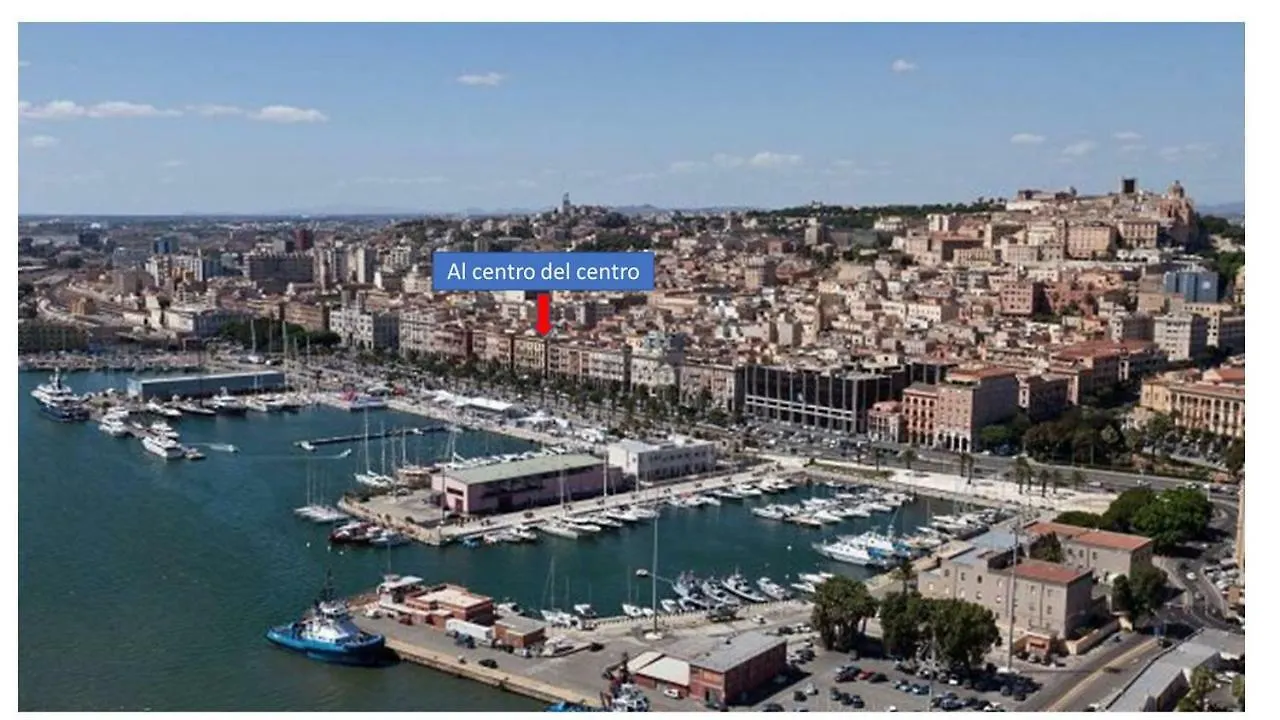 Al Centro Del Centro Apartment Cagliari Italy